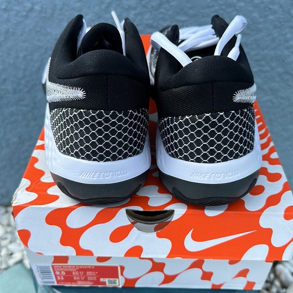 Nike Renew Elevate II 2 Black White - Picture 5 of 9